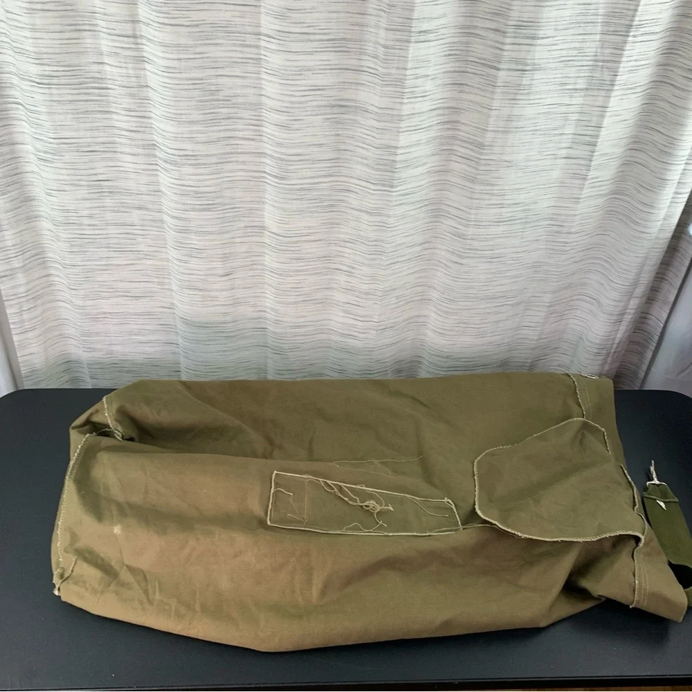 American Camper Olive Green Duffle Bag.